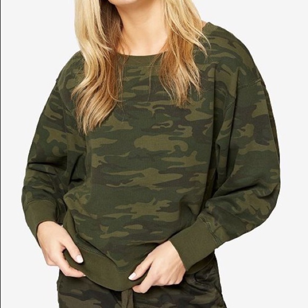 Sanctuary Oversized Sweatshirt size small